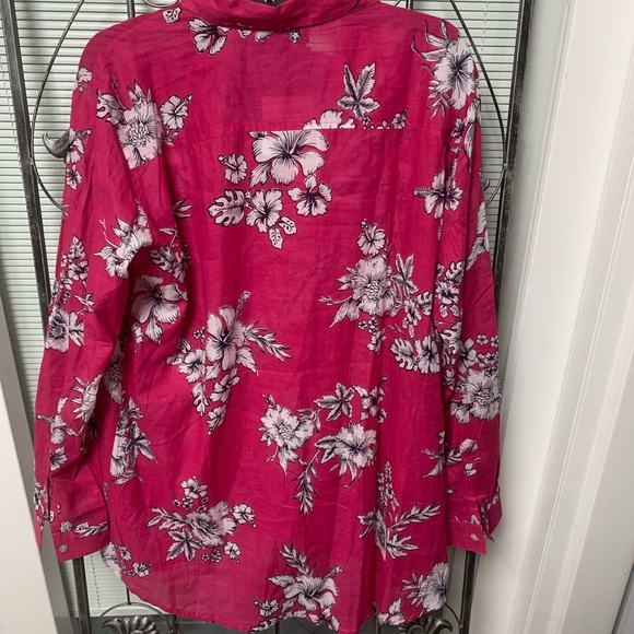 Kiki Sol Fuchsia Floral Print Top Blouse - Picture 4 of 5